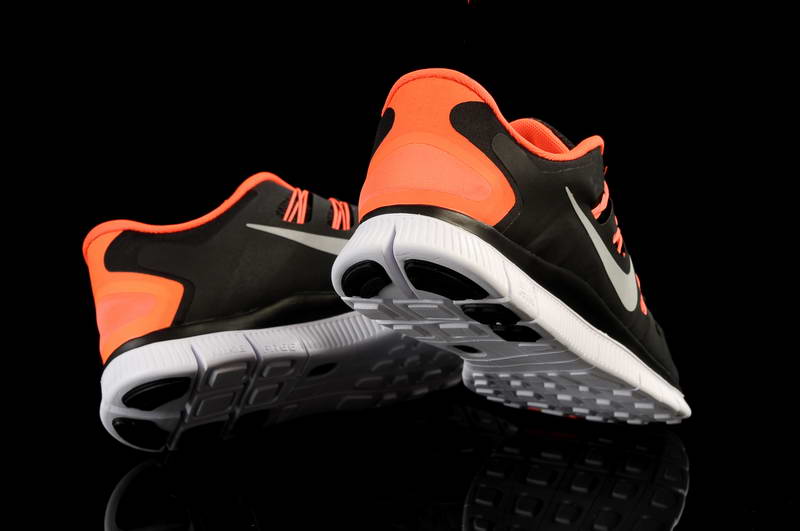 Nike Free Run 5.0 V2 Mens Running Shoes New Breathable Black Orange (1)